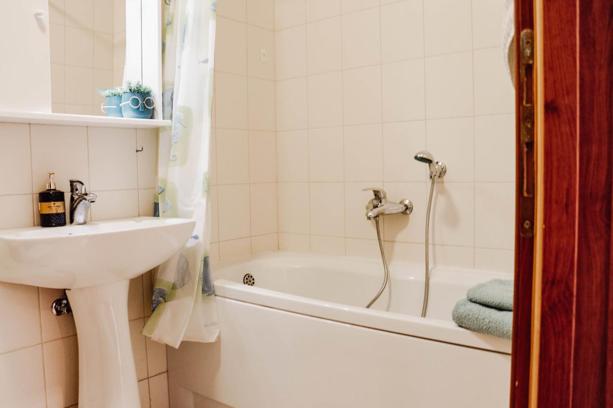 Apartman Mia Risan Esterno foto